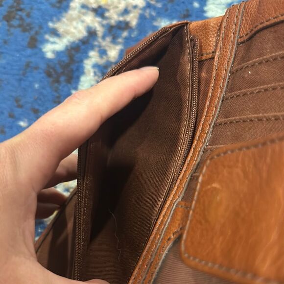 Fossil Brown Leather Wallet - Picture 7 of 11
